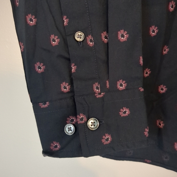 NWT Ted Baker Shirt Men's Large Black Floral Luxury Flipp Cuff Button Down - Picture 3 of 10